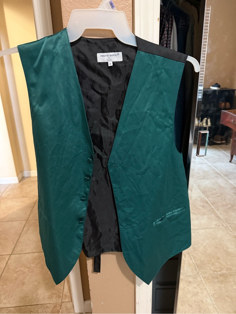 Vesuvio Napoli Men's Emerald Green Satin Vest